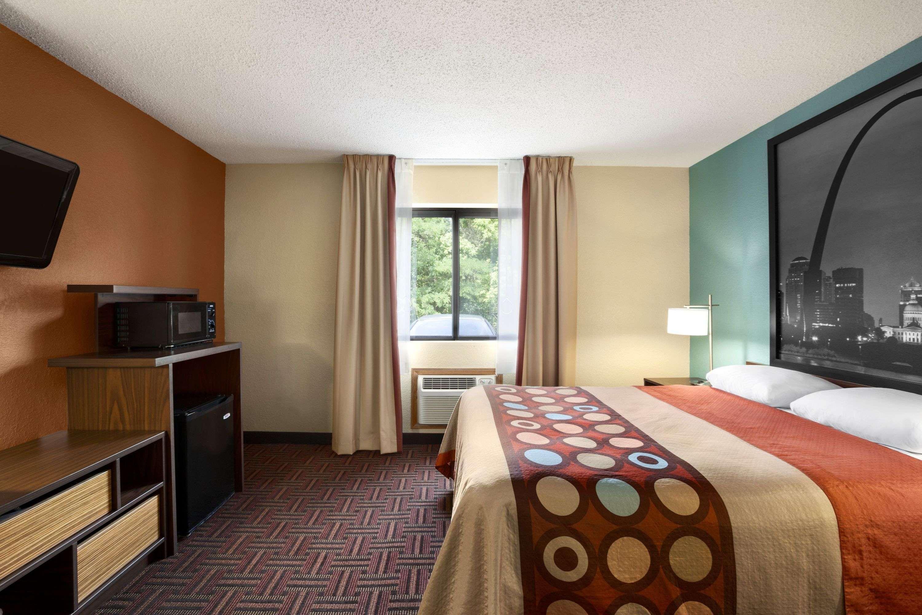 Super 8 By Wyndham Fairview Heights-St. Louis Motel Dış mekan fotoğraf