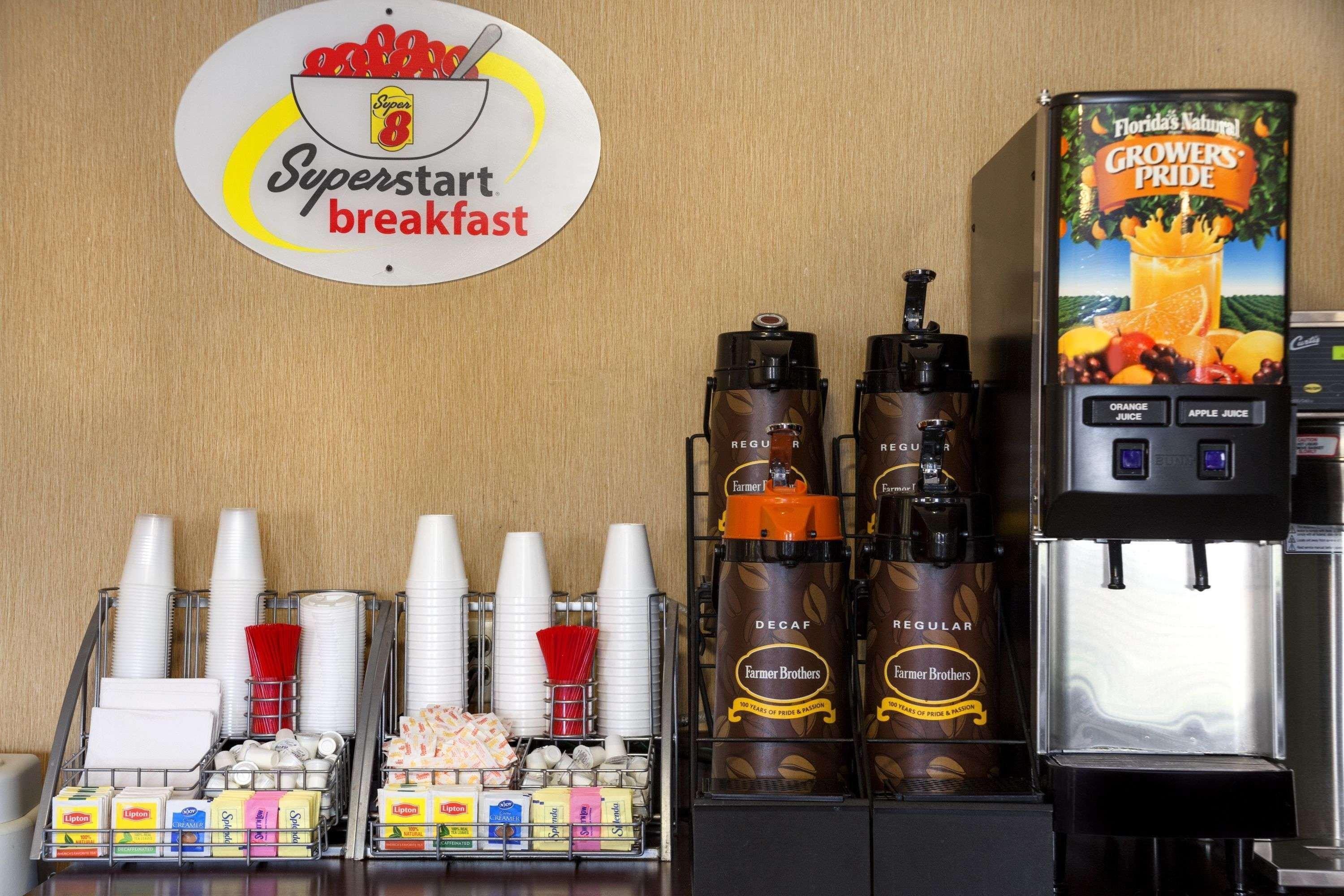Super 8 By Wyndham Fairview Heights-St. Louis Motel Dış mekan fotoğraf